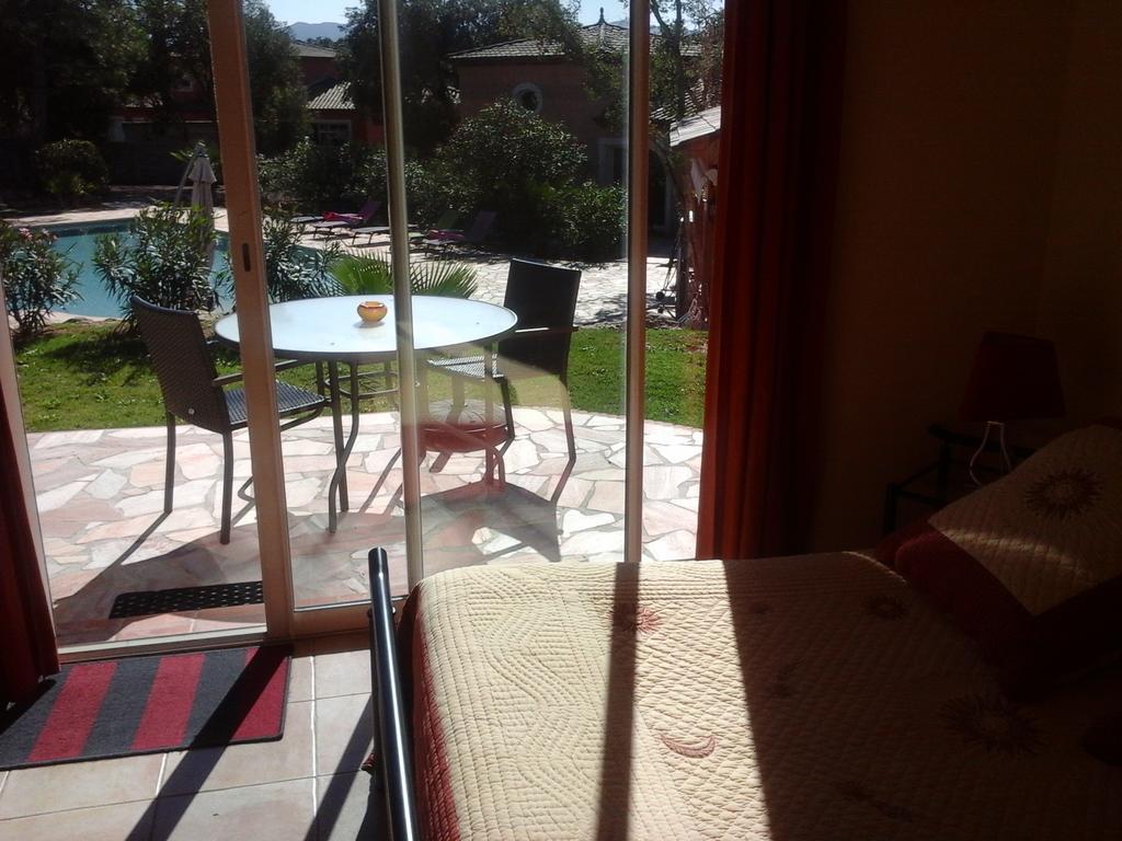 Mas Des Lys Hotel Roquebrune-sur-Argens Room photo